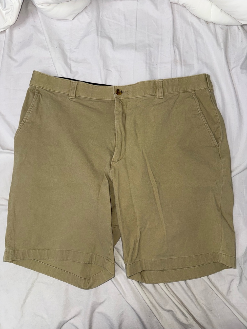 Club Room Men's Khaki Flat Front Shorts